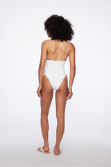 the sculpting C in white compression