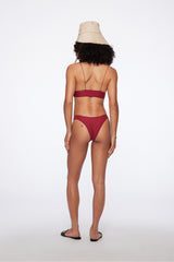 curve bottom in hibiscus