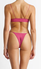 the C bottom in orchid texture