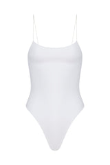 the sculpting C in white compression